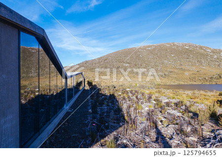 Dove Lake Viewing Shelter in Tasmania Australia Dove Lake Viewing Shelter in Tasmania Australia 125794655