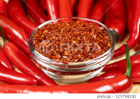 Dried Chili Seasoning with Fresh Chili Peppers Dried Chili Seasoning with Fresh Chili Peppers 125798192
