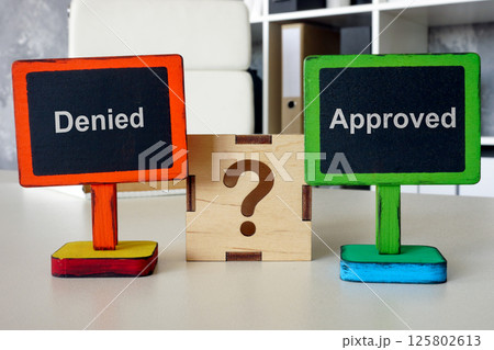 Bank office with denied and approved labels. Credit decision. 125802613