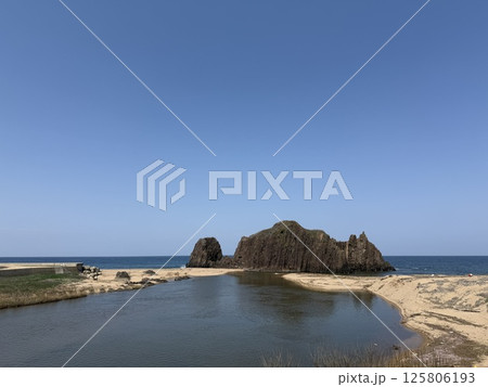 京丹後市の立岩 125806193