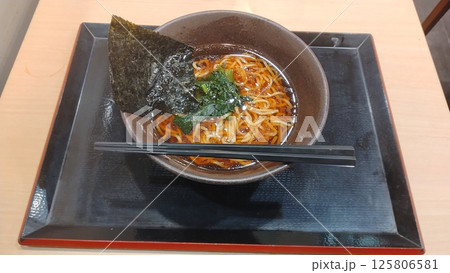 そばチェーンゆで太郎の中華そば 125806581