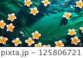 プルメリアとエメラルドグリーンの海 125806721