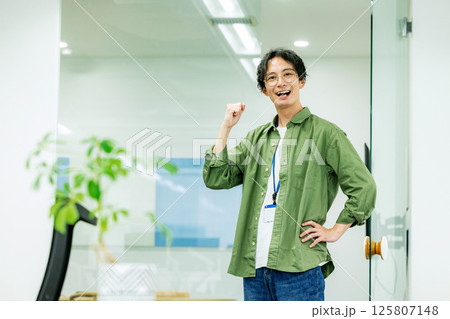 エンジニア 男性 エンジニア 男性 125807148