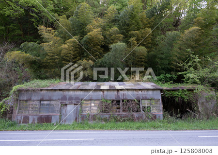 日本の兵庫県養父市の古くてとても美しい建物 125808008
