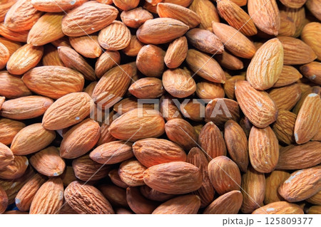 アーモンドのテクスチャ アーモンドのテクスチャ 125809377