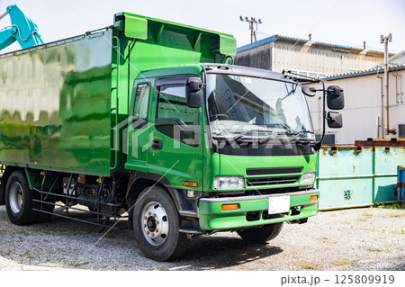 産業廃棄物収集運搬車 大型トラック 産業廃棄物収集運搬車 大型トラック 125809919