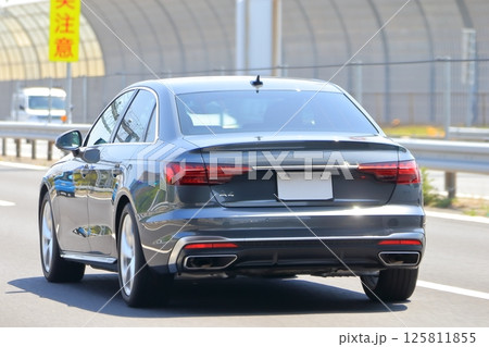 高級セダン 125811855