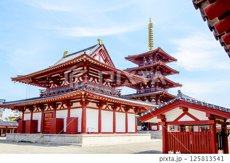 四天王寺伽藍　金堂と五重塔　大阪市 125813541