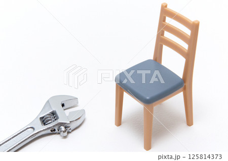 椅子の修理　点検　メンテナンス　組立　イメージ 125814373
