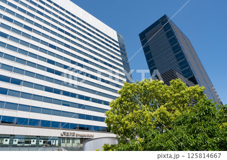品川駅前と駅ビルの風景 品川駅前と駅ビルの風景 125814667