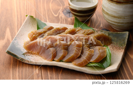 奈良漬けと日本酒 125816269