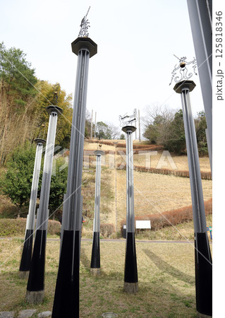 日本のへそモニュメント（兵庫県 西脇市 平成のへそ） 125818346