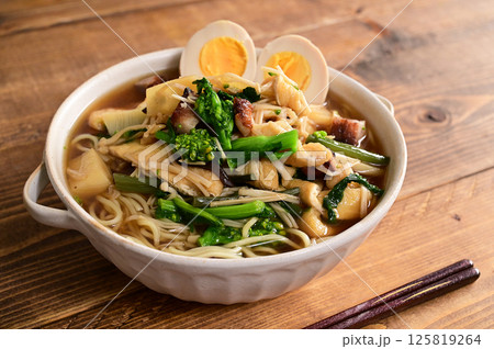 菜の花と山菜のラーメン 菜の花と山菜のラーメン 125819264