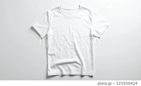 白いTシャツのモックアップ 125830424