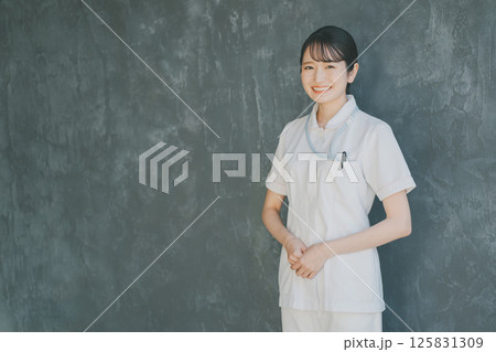 若手看護師 若手看護師 125831309