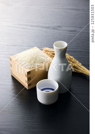 日本酒 125831503