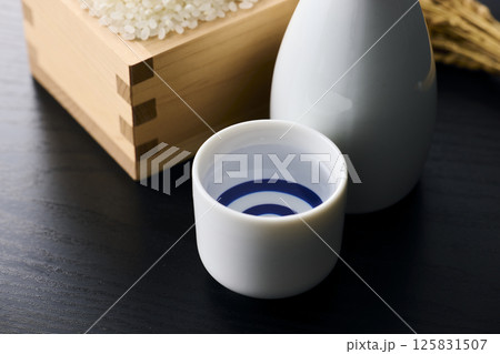 日本酒 125831507