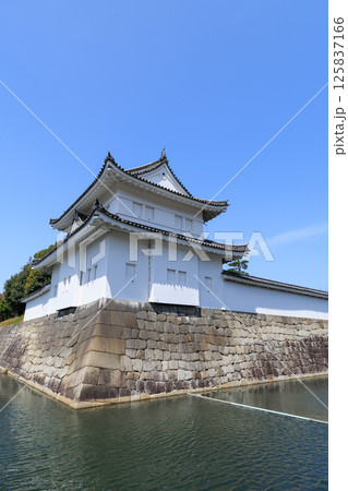 京都 春の二条城 東南隅櫓 (京都府京都市中京区) 京都 春の二条城 東南隅櫓 (京都府京都市中京区) 125837166