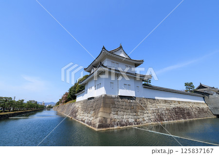 京都 春の二条城 東南隅櫓 (京都府京都市中京区) 京都 春の二条城 東南隅櫓 (京都府京都市中京区) 125837167