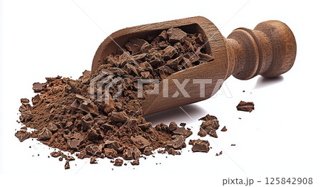Cocoa powder with wooden scoop isolated on white background with clipping path 125842908