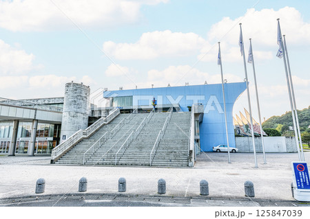 大分県大分市 快晴の大分マリンパレス水族館「うみたまご」 大分県大分市 快晴の大分マリンパレス水族館「うみたまご」 125847039