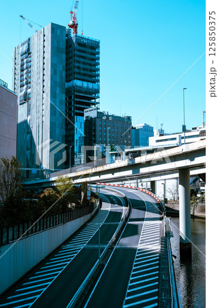 東京 首都高速 神田橋ジャンクション 2025.04　f-4 ライトカラー 125850375