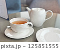 紅茶でティータイム 125851555
