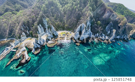 空撮「青森県」仏ヶ浦を360度カメラで撮影 佐井村 空撮「青森県」仏ヶ浦を360度カメラで撮影 佐井村 125851748