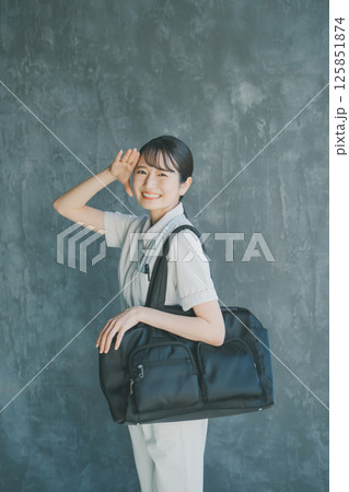訪問看護師　行ってきます 125851874