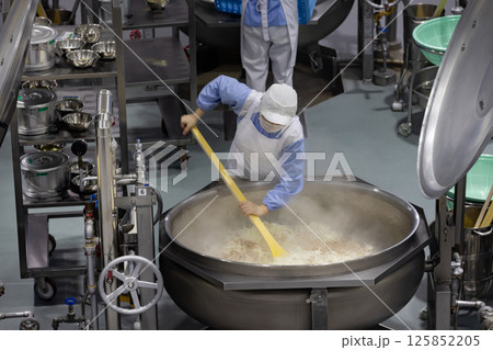 給食センター 125852205