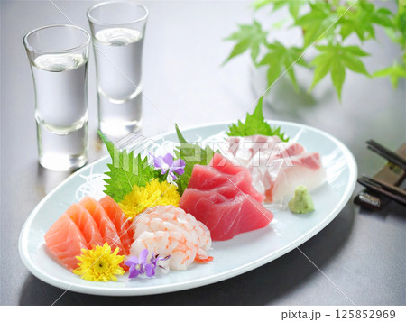 初夏のお刺身盛り合わせ　青もみじ 125852969