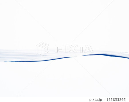 水　流れ　揺れ　水面　波 125853265