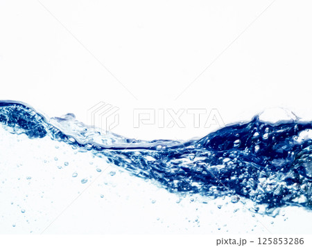 水 流れ 揺れ 水面 波 水 流れ 揺れ 水面 波 125853286