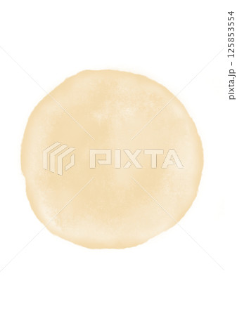 水彩風の丸円　薄い茶色ベージュのイラスト素材　背景透明　png 125853554