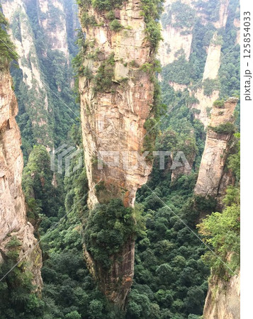 武陵源の石柱 125854033