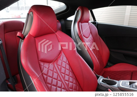 アウディ TTS MK3 8S FV シート 運転席 助手席 125855516