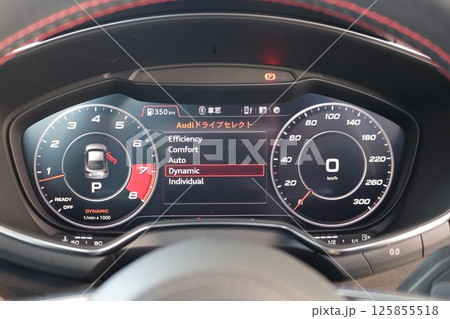 アウディ TTS MK3 8S FV メーター バーチャルコックピット モード切替 125855518