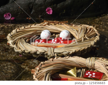 賀茂御祖神社（下鴨神社）流し雛 125856683