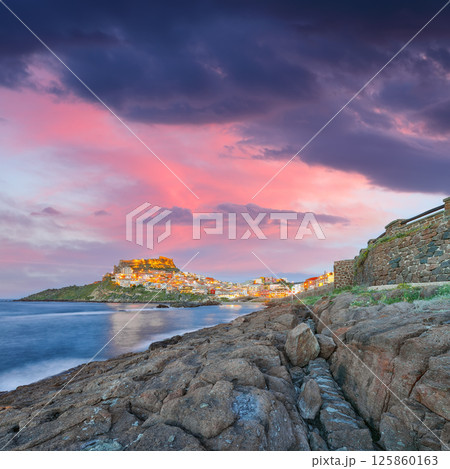 Unbelivable evening  view of Medieval town of Castelsardo. 125860163