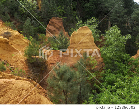 Ocher canyon valley massif in Provence france Rousillon area 125866302