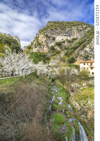 Paseo del Molinar Path, Tobera, Spain 125871354