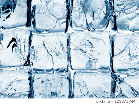 ice cube background 125873744