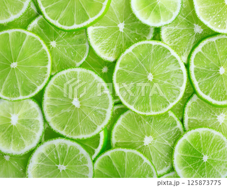 Fresh juicy lime slices 125873775
