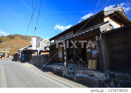 室戸岬、吉良川の町並み、吉良川まちなみ拠点施設「まちなみ館」/重要伝統的建造物群保存地区 室戸岬、吉良川の町並み、吉良川まちなみ拠点施設「まちなみ館」/重要伝統的建造物群保存地区 125879030