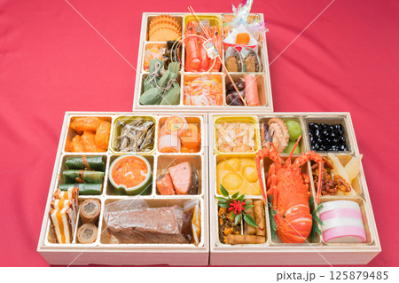 おせち料理　伊勢海老 125879485