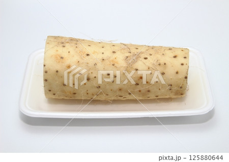 山芋、クッキング開始 125880644