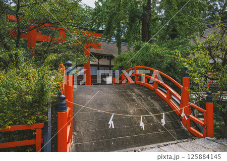 京都 下鴨神社（賀茂御祖神社）輪橋 125884145