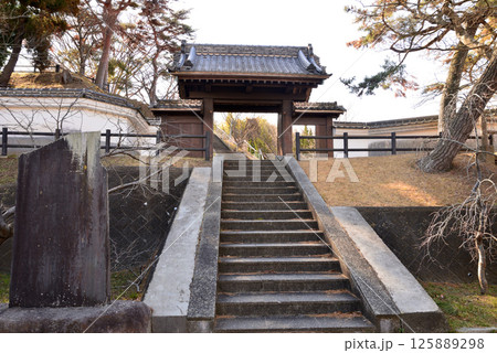 あづまが丘公園内・山上門・ #3 あづまが丘公園内・山上門・ #3 125889298