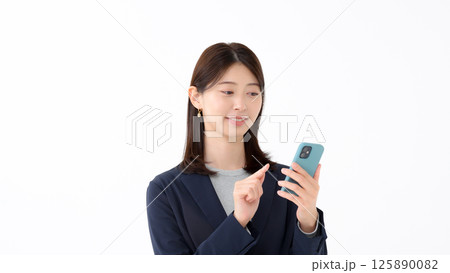 女性 スマートフォン 女性 スマートフォン 125890082