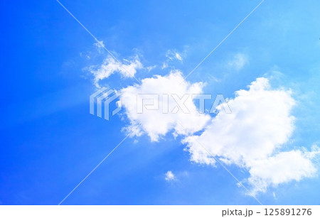 青空と雲イメージ 125891276
